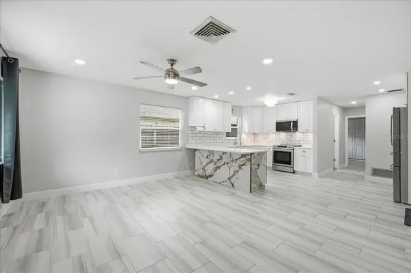 311 45TH AVE N, St Petersburg, FL 33703