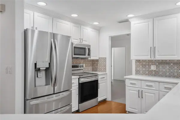 6663 DATE PALM AVE S, St Petersburg, FL 33707