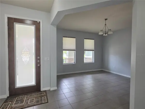 4939 AUTUMN RIDGE DR, Wesley Chapel, FL 33545