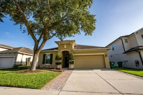 7627 STONEY HILL DR, Wesley Chapel, FL 33545