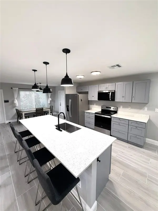 12480 SW 2ND ST, Plantation, FL 33325