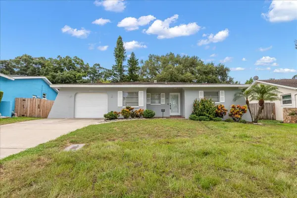 208 TALLEY DR, Palm Harbor, FL 34684