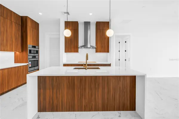 777 3RD AVE N #1704, St Petersburg, FL 33701