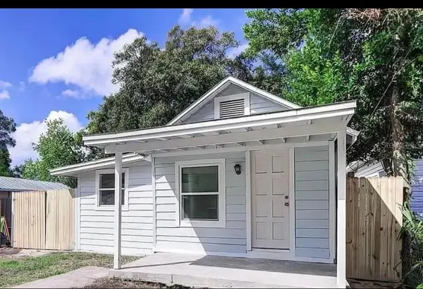 8428 N HIGHLAND AVE, Tampa, FL 33604