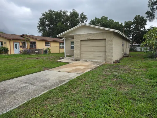 4542 21ST AVE S, St Petersburg, FL 33711