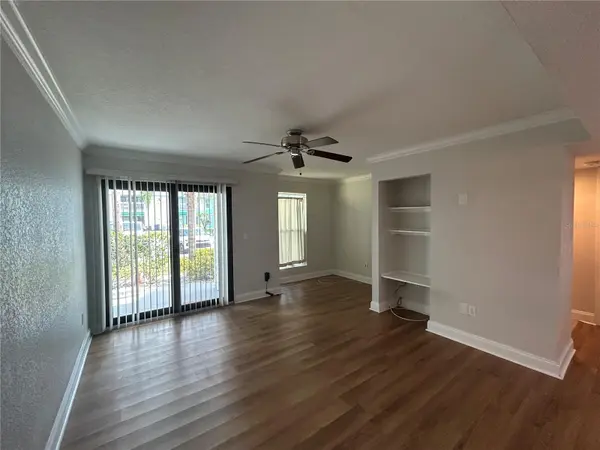 455 ALT 19 S #121, Palm Harbor, FL 34683