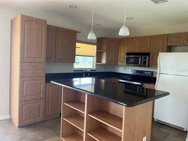 8801 BAY POINTE DR #A202, Tampa, FL 33615
