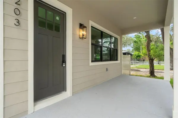 5203 N 9TH ST, Tampa, FL 33603