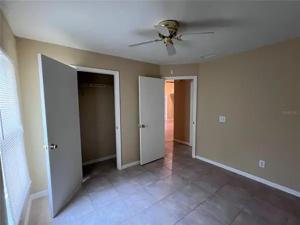 9673 FOX HEARST RD, Tampa, FL 33647