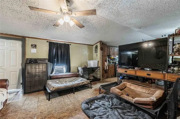 1218 CAMERON RD, Eagle Lake, FL 33839