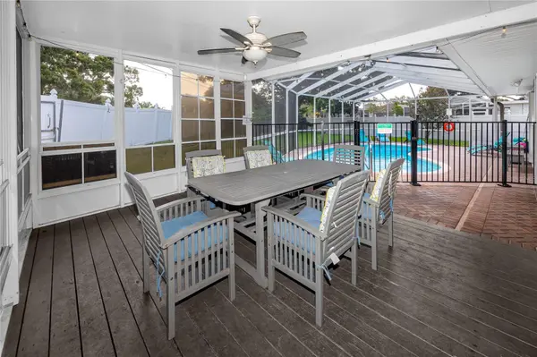 12291 MONARCH CIR, Seminole, FL 33772