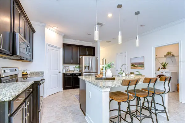 4749 ROLLING GREEN DR, Wesley Chapel, FL 33543