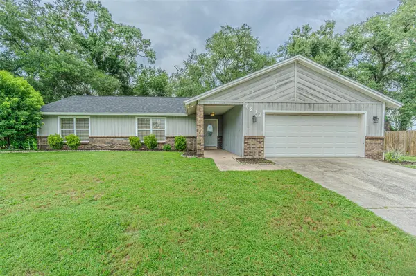 9217 KINGSRIDGE DR, Temple Terrace, FL 33637