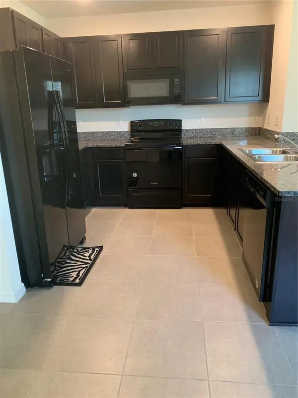 10977 CARLTON FIELDS DR, Riverview, FL 33579