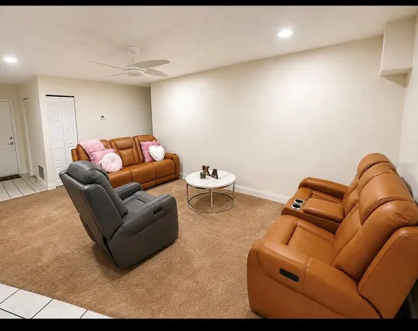 1618 CRYSTALVIEW TRL, Lakeland, FL 33801