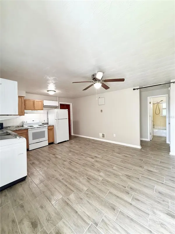 38839 3RD AVE, Zephyrhills, FL 33542