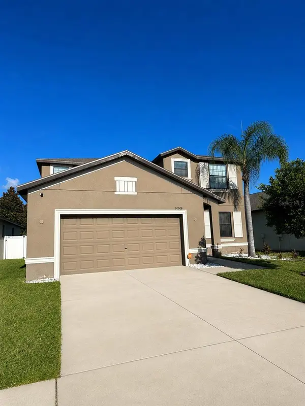 10908 WHITTNEY CHASE DR, Riverview, FL 33579