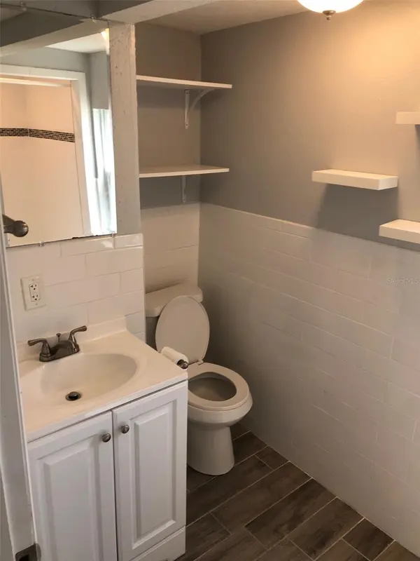 216 12TH AVE N #Downstairs, St Petersburg, FL 33701