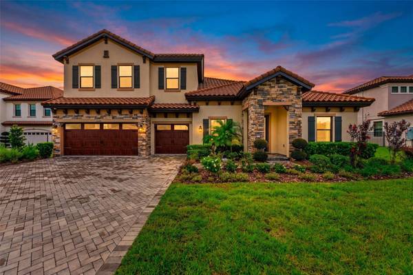 10370 MEADOWRUN DR, Lithia, FL 33547
