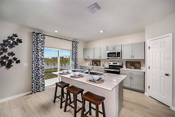 5382 SAN PIETRO DR, Winter Haven, FL 33884
