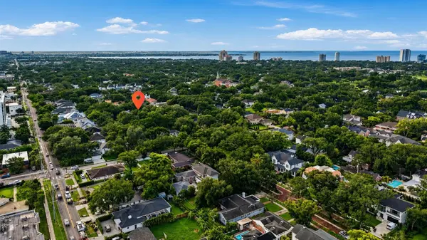 3123 W OAKLYN AVE, Tampa, FL 33609