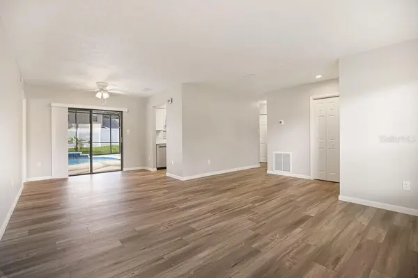 423 VAN REED MANOR DR, Brandon, FL 33511