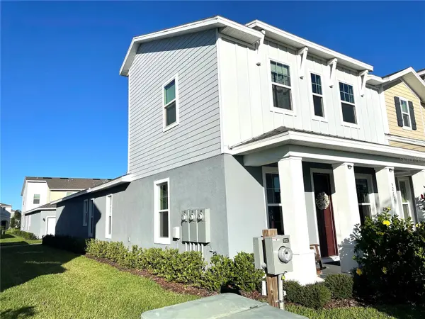 5211 AVALON PARK BLVD, Wesley Chapel, FL 33545