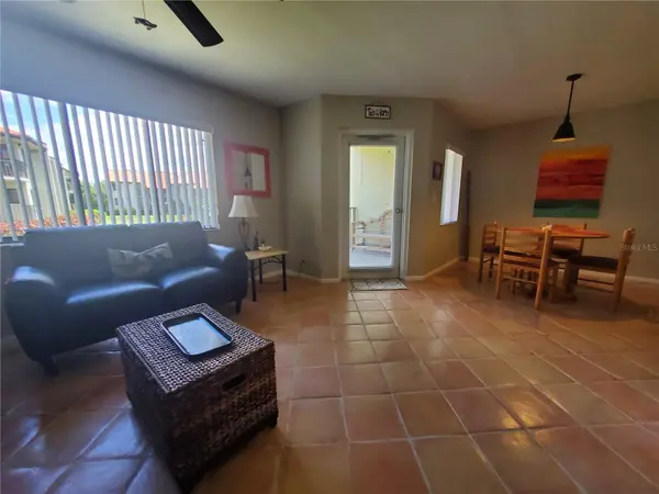 1515 PINELLAS BAYWAY S #17, St Petersburg, FL 33715