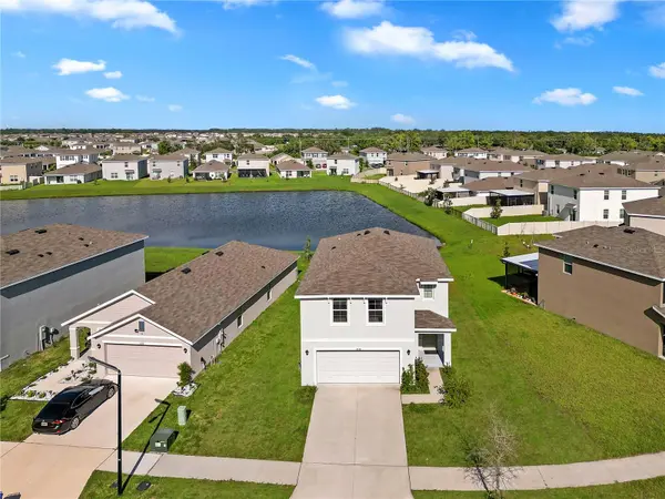 16638 MOSAIC OAR DR, Wimauma, FL 33598