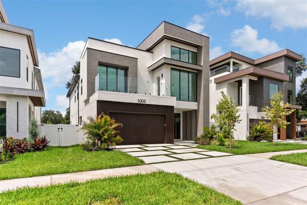 1005 W BRADDOCK ST, Tampa, FL 33603