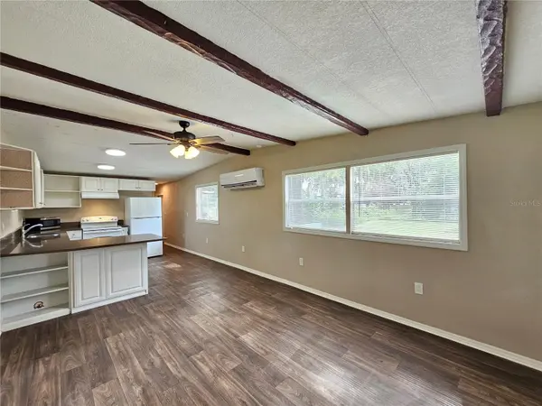 37826 DAUGHTERY RD, Zephyrhills, FL 33541