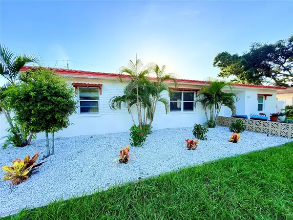 1500 77TH ST N, St Petersburg, FL 33710