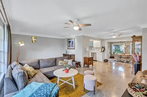 349 89TH AVE NE, St Petersburg, FL 33702