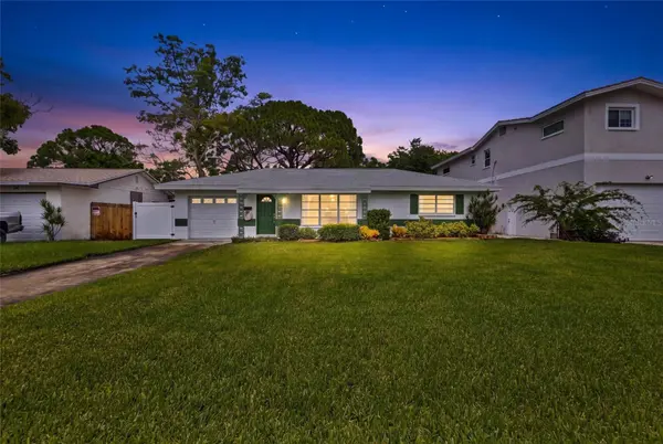 349 89TH AVE NE, St Petersburg, FL 33702