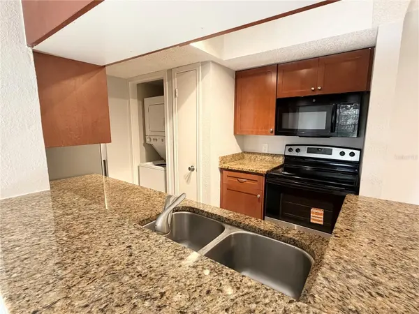 10200 GANDY BLVD N #915, St Petersburg, FL 33702