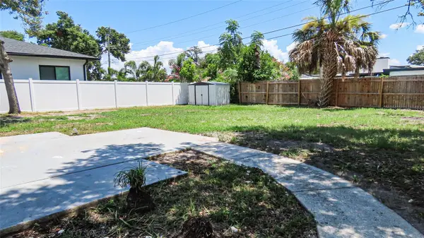 4594 17TH AVE N, St Petersburg, FL 33713