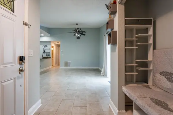 1944 ELAINE DR #1944, Clearwater, FL 33760