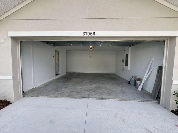 37066 KINGS CROWN DR, Zephyrhills, FL 33541