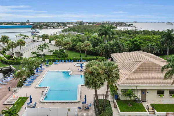 1324 PASADENA AVE S #605, St Petersburg, FL 33707