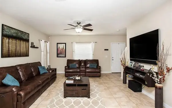 4745 SOMERSET HILL LN, Riverview, FL 33578