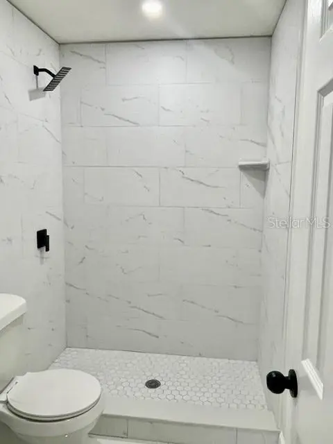 917 E 108TH AVE, Tampa, FL 33612