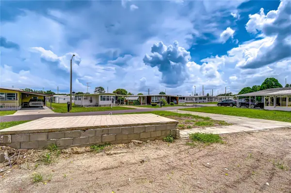 35127 ZEPHYR SHORES DR, Zephyrhills, FL 33541
