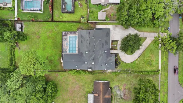 15127 PENNINGTON RD, Tampa, FL 33624