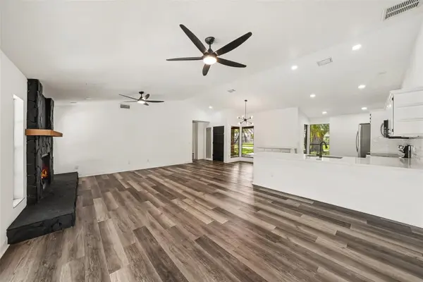 4715 KEMBLE CT, Tampa, FL 33624