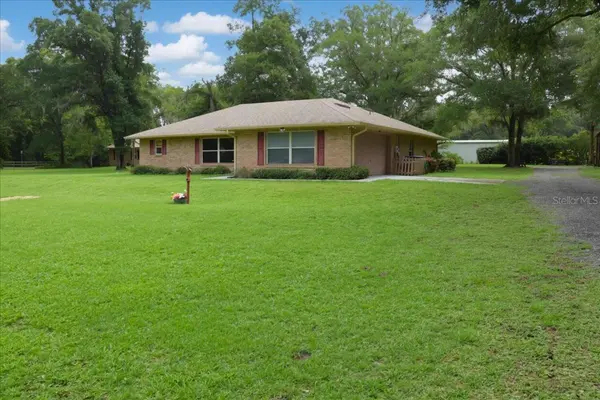 267 N ORANGE AVE, Lake Helen, FL 32744