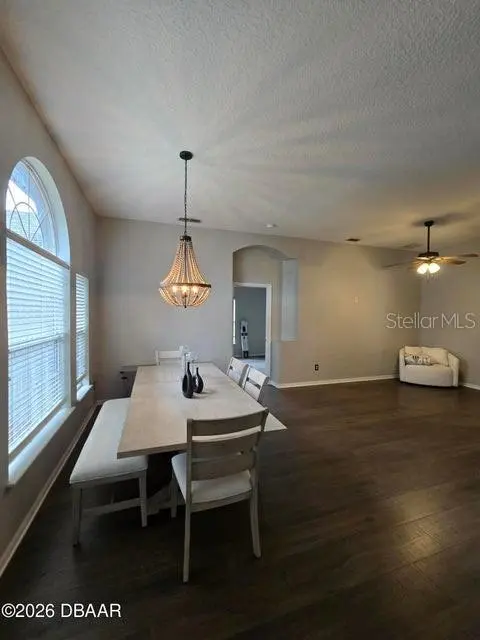 1409 SUTTON ISLAND DR, Deland, FL 32724