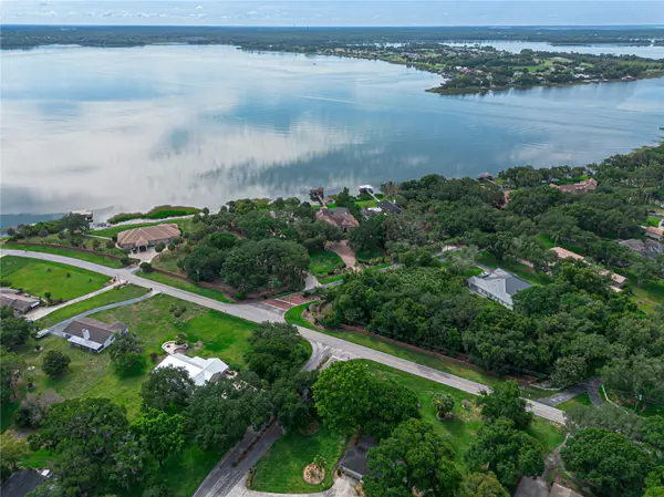 000 LAKESHORE POINTE BLVD, Mount Dora, FL 32757