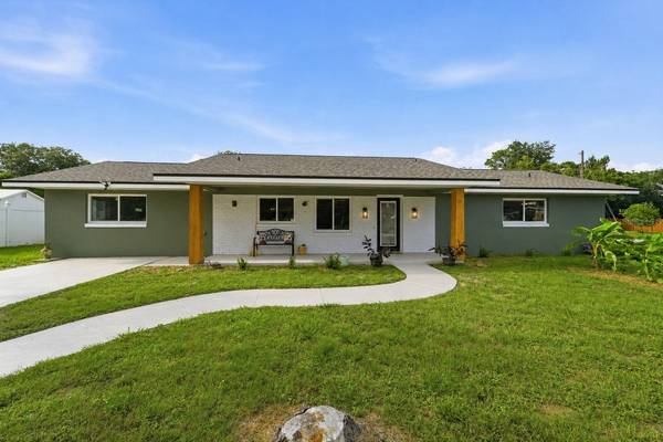 525 E ROBERTS ST, Orange City, FL 32763