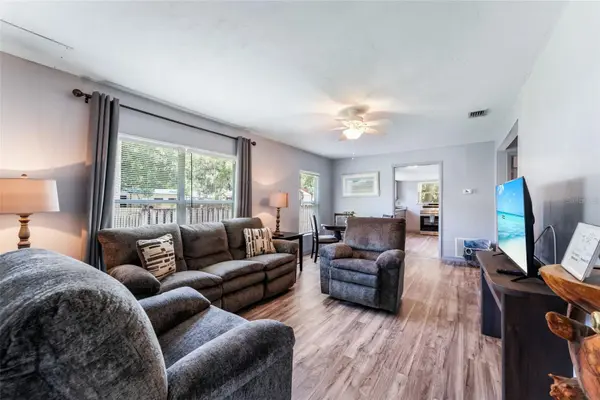 302 PARK AVE, Hastings, FL 32145