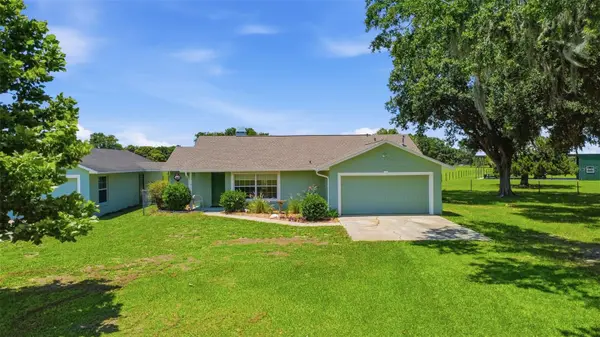 1200 N HART RD, Geneva, FL 32732